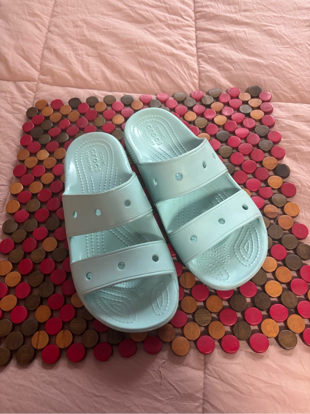 Women’s Slide Sandals in Light Mint - Casual Comfort